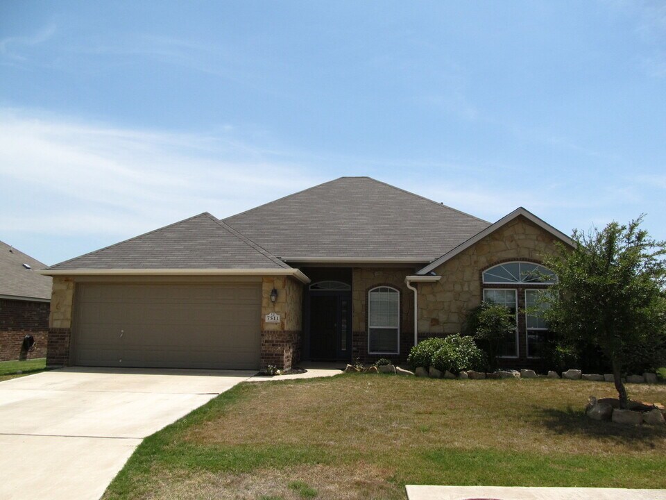 7511 Evanwood Dr in Temple, TX - Building Photo