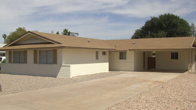 1010 E Wesleyan Dr in Tempe, AZ - Building Photo - Building Photo