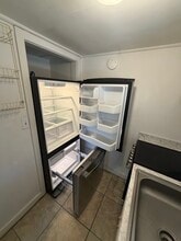 209 Strawberry Ln in Daytona Beach, FL - Foto de edificio - Building Photo