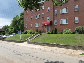 640 Southcrest Dr, Unit #7