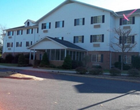 Windermere Apartments in Lexington, VA - Building Photo