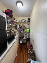 2 Gilson Ter, Unit 2 in Somerville, MA - Foto de edificio - Building Photo