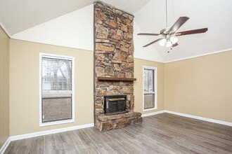4388 Hunt Cliff Trce in Memphis, TN - Building Photo - Building Photo