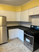 8 Madison St, Unit 1 in Medford, MA - Building Photo - Building Photo