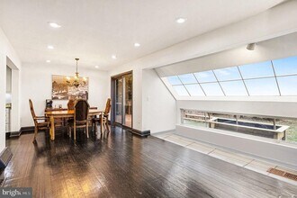 85 Railroad Ave in Glyndon, MD - Building Photo - Building Photo