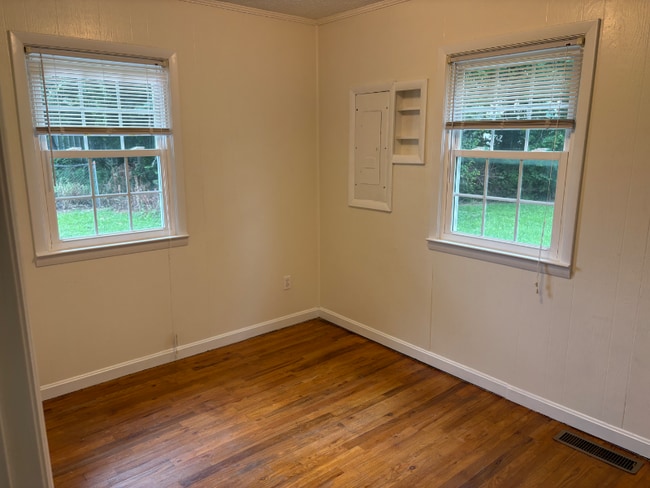 903 N Atlantic St in Tullahoma, TN - Building Photo - Building Photo