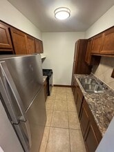 930 W Rollins Rd in Round Lake Heights, IL - Building Photo - Building Photo