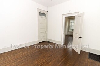 2304 Chamberlain Ave. in Chattanooga, TN - Building Photo - Building Photo