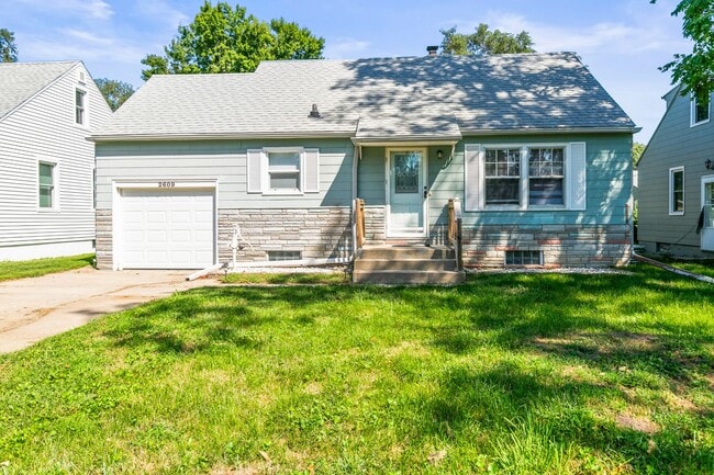 property at 2609 S Crawford St