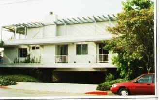 500 Peninsula Ave in Burlingame, CA - Building Photo