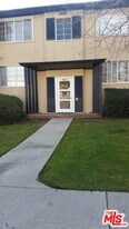 4121 Santo Tomas Dr in Los Angeles, CA - Building Photo