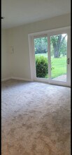 211 Woodbine Dr in Paducah, KY - Building Photo - Building Photo