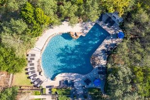 Lantana Ridge in Austin, TX - Building Photo