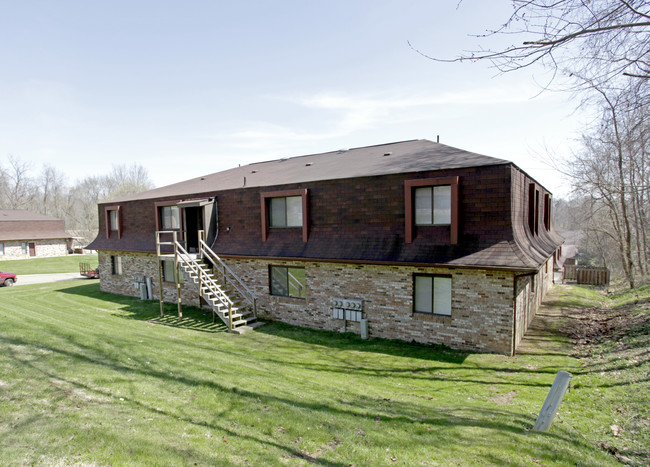 Deerfield Court Apartments in Lancaster, OH - Foto de edificio - Building Photo