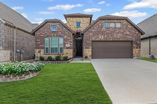 3804 Carmel Hills Dr in Denton, TX - Building Photo