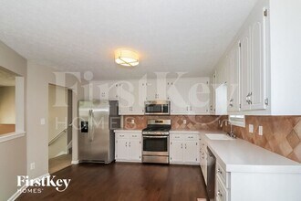 208 Moore Valley Way in Canton, GA - Building Photo - Building Photo