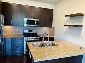 2134 Cosmo Way in San Marcos, CA - Building Photo - Building Photo