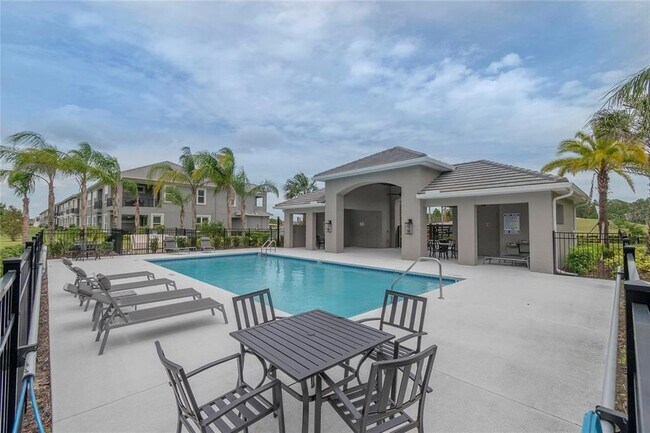 2820 Isles Wy in New Smyrna Beach, FL - Building Photo - Building Photo