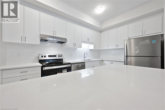 7 REVERIE Wy in Kitchener, ON - Building Photo - Building Photo