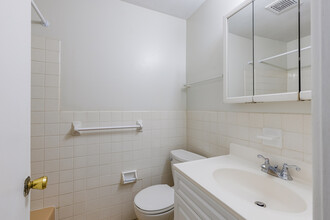 Imperial Towers in State College, PA - Building Photo - Interior Photo