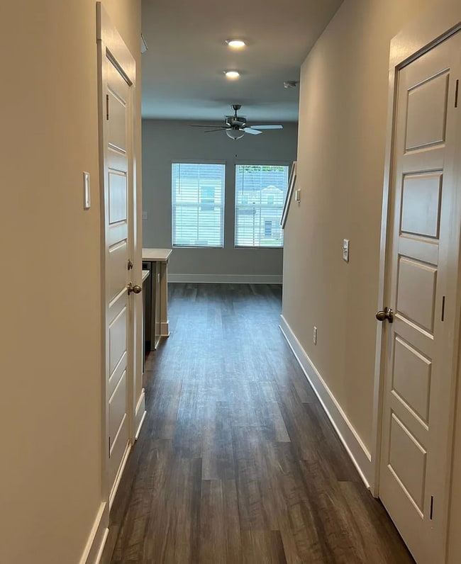 916 Yarn Wy in Greer, SC - Building Photo - Building Photo