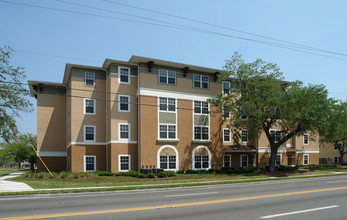 Oaks at Riverview - CLOSED WAITLIST in Tampa, FL - Building Photo - Building Photo