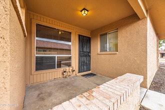 501 W Yukon Dr in Phoenix, AZ - Building Photo - Building Photo