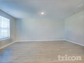 1428 Ashfield Pl in Lebanon, TN - Foto de edificio - Building Photo