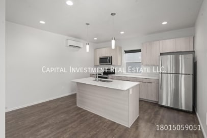 property at 1689 S W Temple St