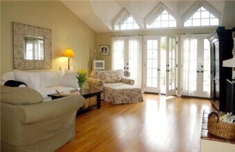 1525 Carver St in Redondo Beach, CA - Building Photo - Building Photo