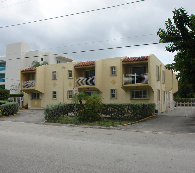 636 NE 63rd St in Miami, FL - Building Photo