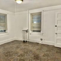 248 Lawrence Ave in Lawrence, NY - Building Photo