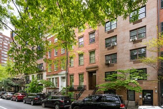 22 Gramercy Park S in New York, NY - Foto de edificio - Building Photo