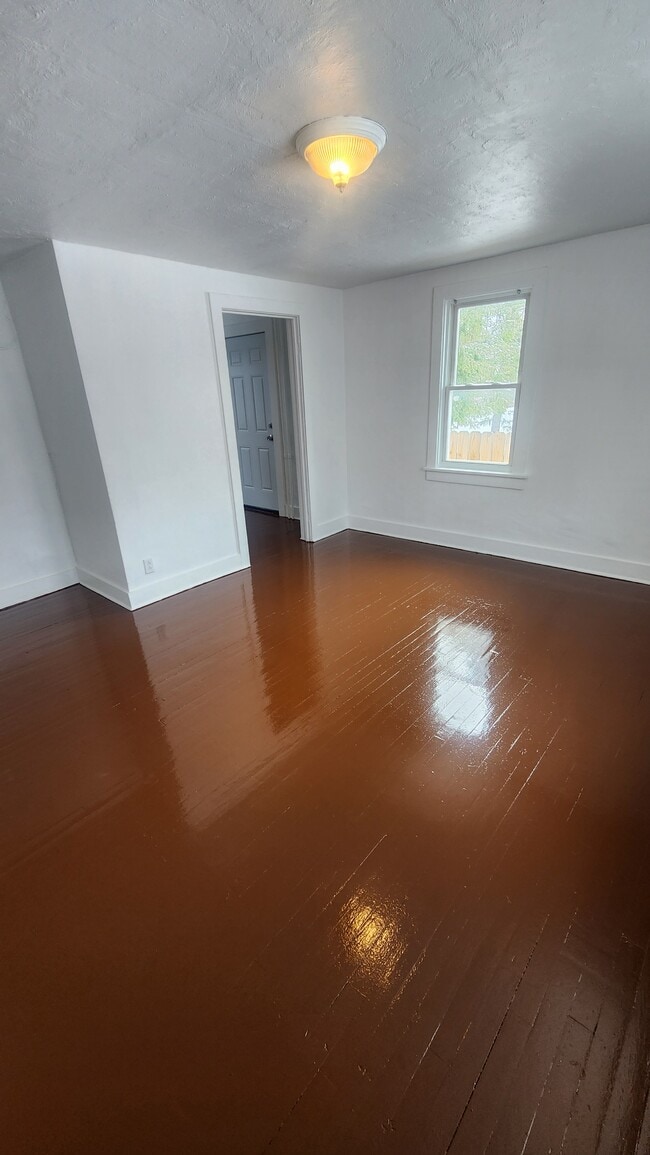 33 Day St, Unit 9 in Fredonia, NY - Building Photo - Building Photo