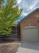 205 N Centre Rd in London, ON - Building Photo