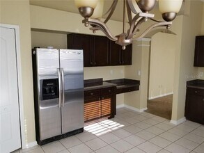 1424 Wylie Ct in Zephyrhills, FL - Building Photo - Building Photo