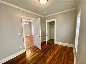 800 Clancy Ave NE in Grand Rapids, MI - Building Photo - Building Photo