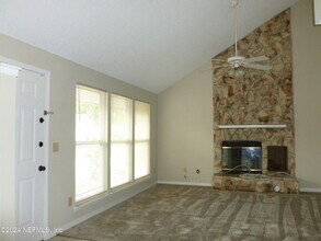 8049 Kilwinning Ln in Jacksonville, FL - Building Photo - Building Photo