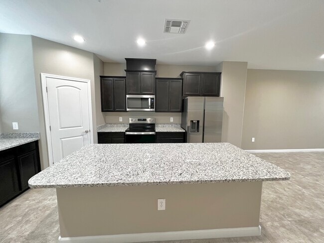 1255 N Arizona Ave in Chandler, AZ - Building Photo - Building Photo