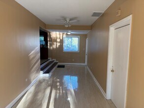 9503 Greenwood Dr in Des Plaines, IL - Building Photo - Building Photo