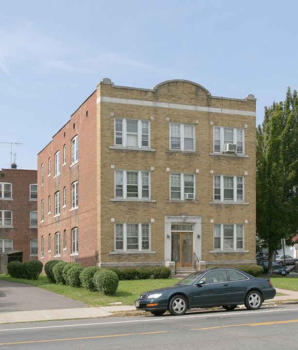 839-841 Wethersfield Ave in Hartford, CT - Building Photo