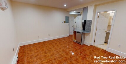 69 Babcock St in Brookline, MA - Building Photo - Building Photo