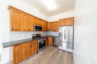 57 Western Ave in Jersey City, NJ - Building Photo - Building Photo
