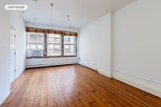 143 W 21st St in New York, NY - Building Photo - Building Photo