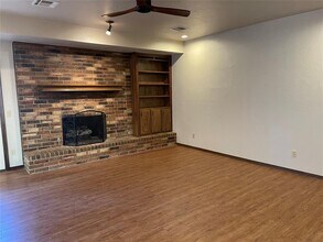 2325 Apple Way in Edmond, OK - Building Photo - Building Photo