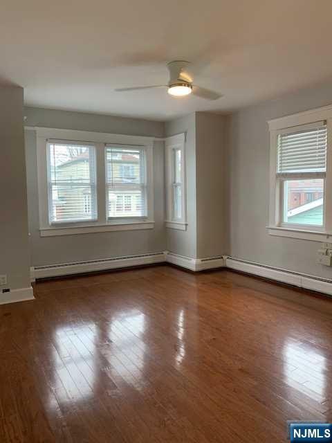 378 Park in Fairview, NJ - Building Photo - Building Photo