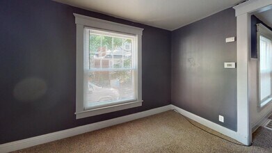 815 Brown St in Ann Arbor, MI - Foto de edificio - Building Photo