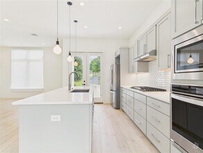 3306 Cantwell Ln in Austin, TX - Building Photo - Building Photo