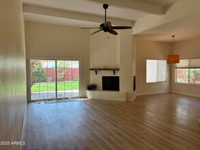 8437 E San Benito Dr in Scottsdale, AZ - Building Photo - Building Photo