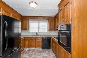 6000 Sheppard Ct in Charlotte, NC - Building Photo - Building Photo